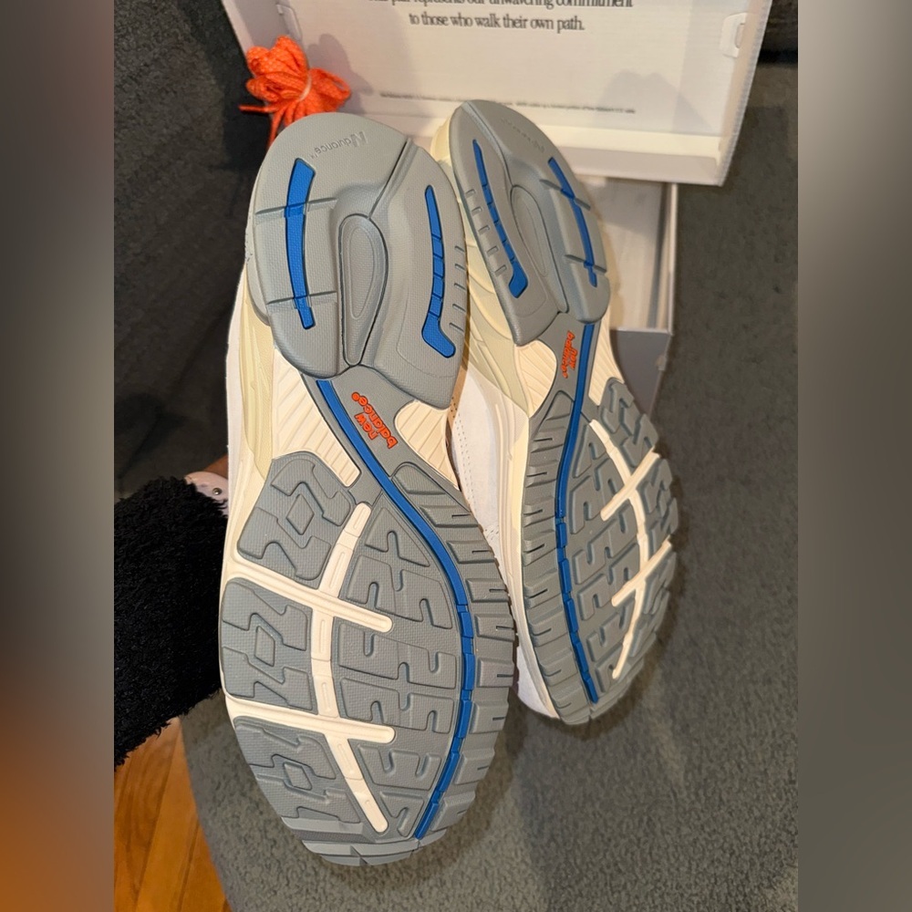 NWT Kith & New Balance for Madison Square Garden Made in USA 993 Size 8.5 - Picture 7 of 9